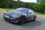 Tesla Model S P90D 2016 года (UK)
